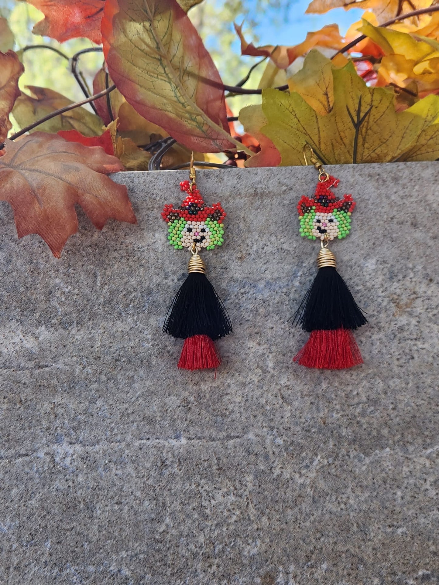 Halloween Chaquira Witch Earrings/ Aretes de Brujita