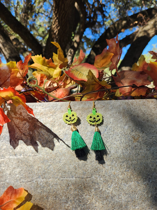 Halloween Chaquira Pumpkin Earrings/ Aretes de Calabacita