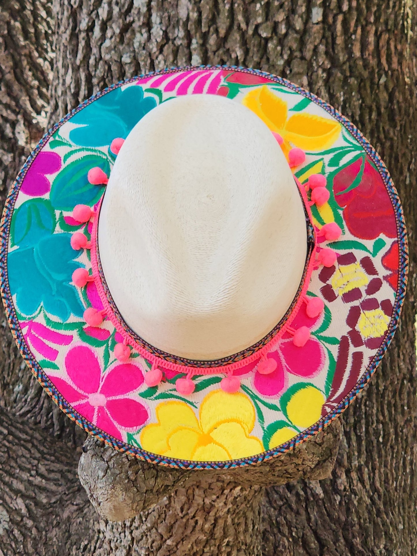 Women's Embroidered Sombrero